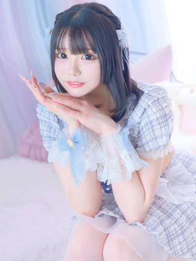 E+アイドルスクール新宿 なえ【本番・基盤】
